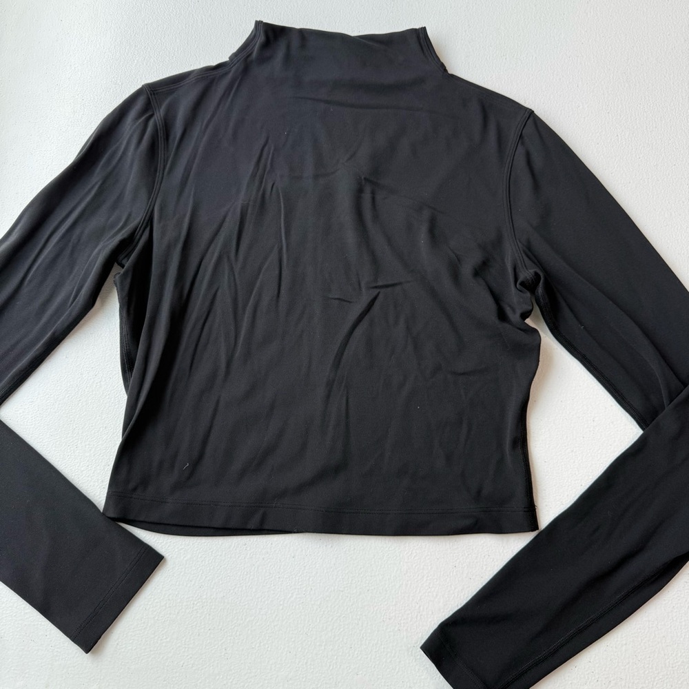 Lululemon Long Sleeve Size 6